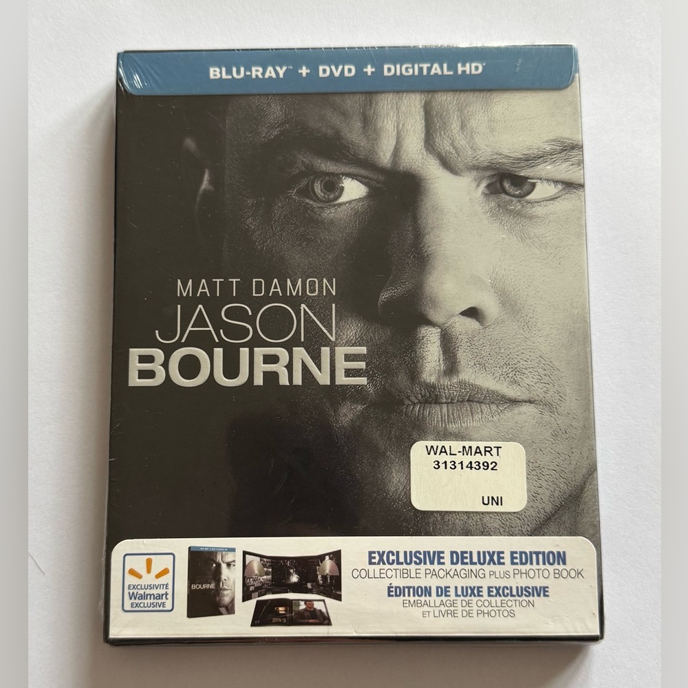 Jason Bourne Exclusive Deluxe Edition Blu-Ray DVD Digital HD / New / Matt Damon